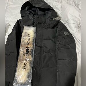 Men’s Canada Goose Parka Black Label SIZE XL